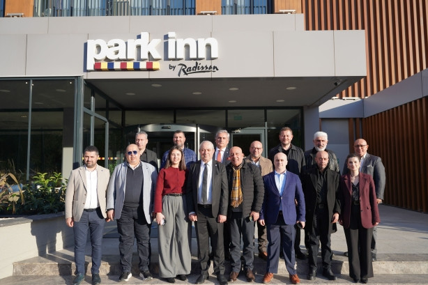 YTSO ile Park Inn by Radisson Otel Arasında İndirim Protokolü İmzalandı