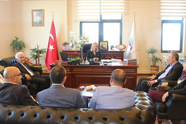 YTSO, Yalova Üniversitesi Rektörü Prof. Dr. Güler Alkan’a hayırlı olsun ziyaretinde bulundu