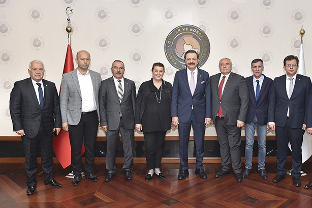 TOBB Turizm Kurulu Toplantısı, kurulu üyelerinin katılımıyla TOBB'da gerçekleştirildi.